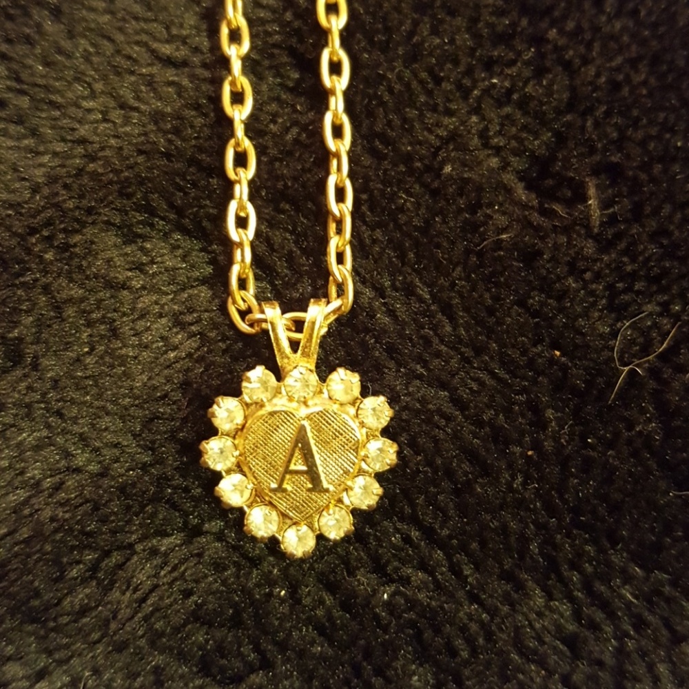 9" FAUX GOLD HEART W/THE LETTER "A"